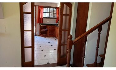 CHALET EN ALQUILER TEMPORARIO A 1 CUADRA DEL MAR PARA 5 PERSONAS