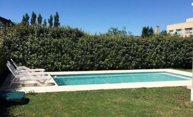 ALQUILER DE CASA EN LA HORQUETA DE ECHEVERRIA