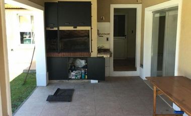 ALQUILER DE CASA EN LA HORQUETA DE ECHEVERRIA