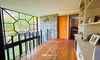 Casa en Venta en Casa Acceso ruta G25, 583 m2 construido 5.900 m2 terreno, El Canelo, San José de Maipo