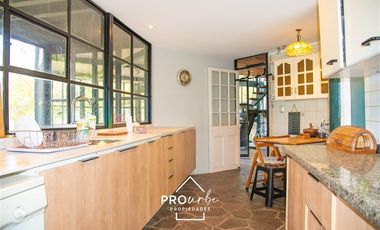 Casa en Venta en Casa Acceso ruta G25, 583 m2 construido 5.900 m2 terreno, El Canelo, San José de Maipo