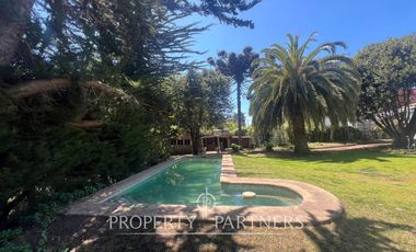 Gran Propiedad en excelente ubicación con uso comercial