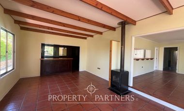 Gran Propiedad en excelente ubicación con uso comercial