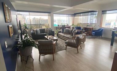 IMPECABLE DEPARTAMENTO EN MIRAFLORES