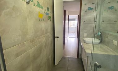 IMPECABLE DEPARTAMENTO EN MIRAFLORES
