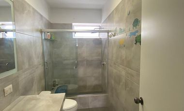 IMPECABLE DEPARTAMENTO EN MIRAFLORES