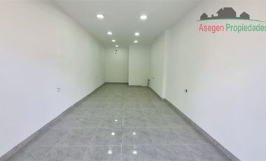 Oficina en Arriendo en Local comercial en arriendo en calle Atacama, a pasos de Alameda Manuel Antonio Matta.
