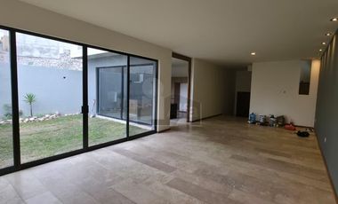 Casa en VENTA – Fraccionamiento Villandares, Desarrollo del Pedregal, San Luis Potosi