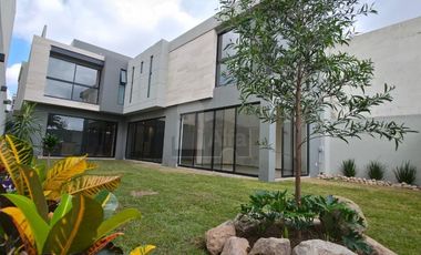 Casa en VENTA – Fraccionamiento Villandares, Desarrollo del Pedregal, San Luis Potosi