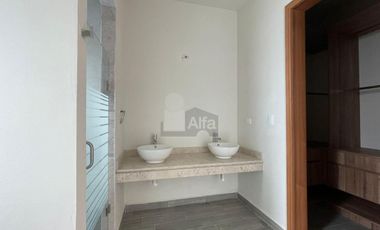 Casa sola en venta en La Escondida, Saltillo, Coahuila