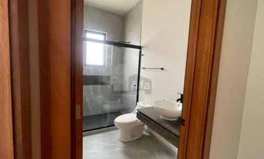 Casa sola en venta en La Escondida, Saltillo, Coahuila