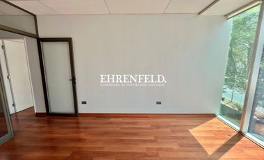 Libertad, Viña del Mar. Amplia y moderna oficina.