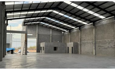 Bodega Industrial en renta de 755 m² en Santa Catarina