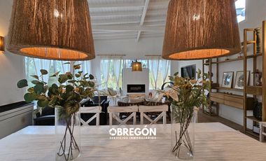 CASA EN VENTA EN BARRIO DEPORTIVA CON DOBLE TERRENO EN OPORTUNIDAD!