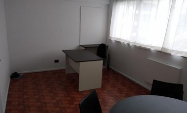 Oficina-Acepta permuta por departamento de mayor valor ó vehículo
