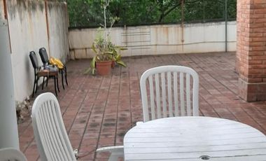 Casa en venta - 3 Dormitorios 3 Baños - Cocheras - Chacarita