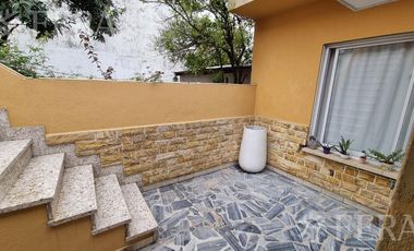 Venta casa para dos familias en Villa Dominico (31959)