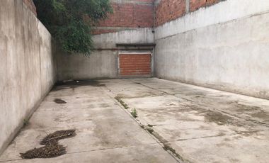 Local + Viviendas Av. 9 entre 42 y 44 - Zona todo el año - Miramar