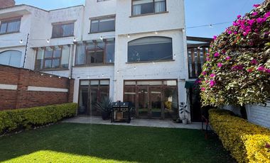 Venta de Bonita Casa en Condominio en Magdalena Contreras