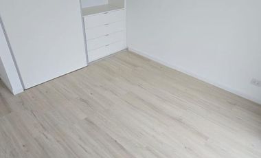 CASA DE 5 AMBIENTES A ESTRENAR CON JARDIN Y PILETA EN BARRIO ARAUCARIAS, PUERTOS DEL LAGO, ESCOBAR. ALQUILER