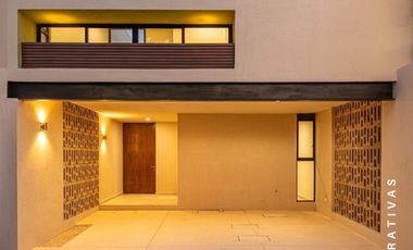 Townhouse en venta en Temozón Village Merida de 3 habitaciones y alberca