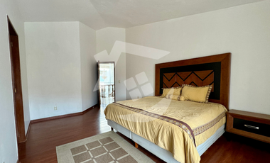 CASA EN VENTA en Residencial Victoria zona Plaza del Sol