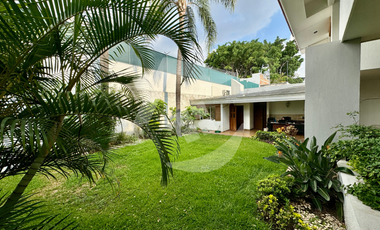 CASA EN VENTA en Residencial Victoria zona Plaza del Sol