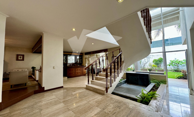CASA EN VENTA en Residencial Victoria zona Plaza del Sol