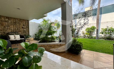 CASA EN VENTA en Residencial Victoria zona Plaza del Sol