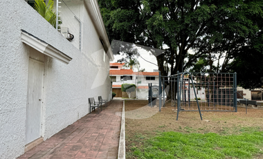 CASA EN VENTA en Residencial Victoria zona Plaza del Sol