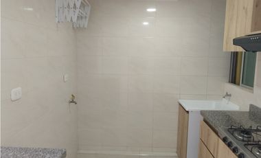 1070. Apartamento en arriendo Madrid, La prosperidad, Fontana 1