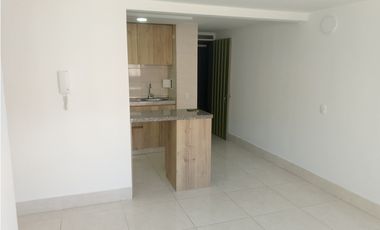 1070. Apartamento en arriendo Madrid, La prosperidad, Fontana 1