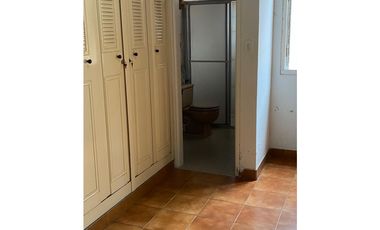 Vendo Casa en el Barrio El Peñón.  Andalucía   AA