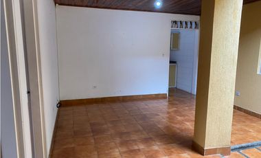 Vendo Casa en el Barrio El Peñón.  Andalucía   AA