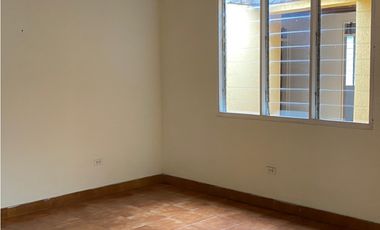 Vendo Casa en el Barrio El Peñón.  Andalucía   AA