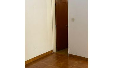 Vendo Casa en el Barrio El Peñón.  Andalucía   AA
