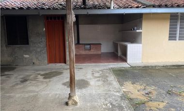 Vendo Casa en el Barrio El Peñón.  Andalucía   AA