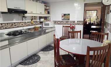 CASA EN ARRIENDO LA VEGA