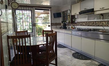 CASA EN ARRIENDO LA VEGA