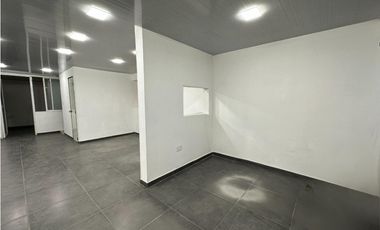 BODEGA SOBRE LA CALLE 25 CON PUENTE GRUA CENTRO DE CALI EL OBRERO