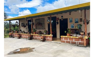 HERMOSA FINCA EN VENTA CERCANA CON EL PARQUE ARVI