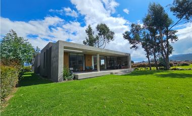 CASA EN VENTA EN SAN JACINTO CHIA