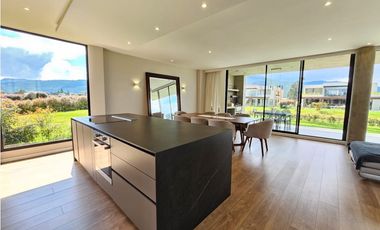 CASA EN VENTA EN SAN JACINTO CHIA