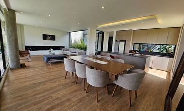 CASA EN VENTA EN SAN JACINTO CHIA