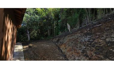 Casa campestre ubicada en el Municipio de La Ceja Antioquia.