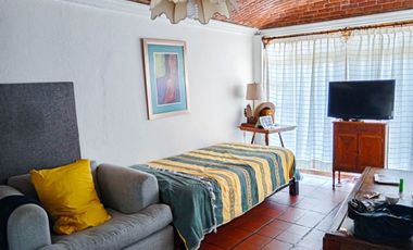 MARFIL Casa con jardín, cabaña y departamento en venta