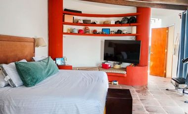 MARFIL Casa con jardín, cabaña y departamento en venta