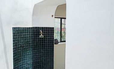 MARFIL Casa con jardín, cabaña y departamento en venta