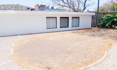 MARFIL Casa con jardín, cabaña y departamento en venta