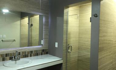 Casa en Venta en Col. Lomas de Rosales, Tampico Tamaulipas.